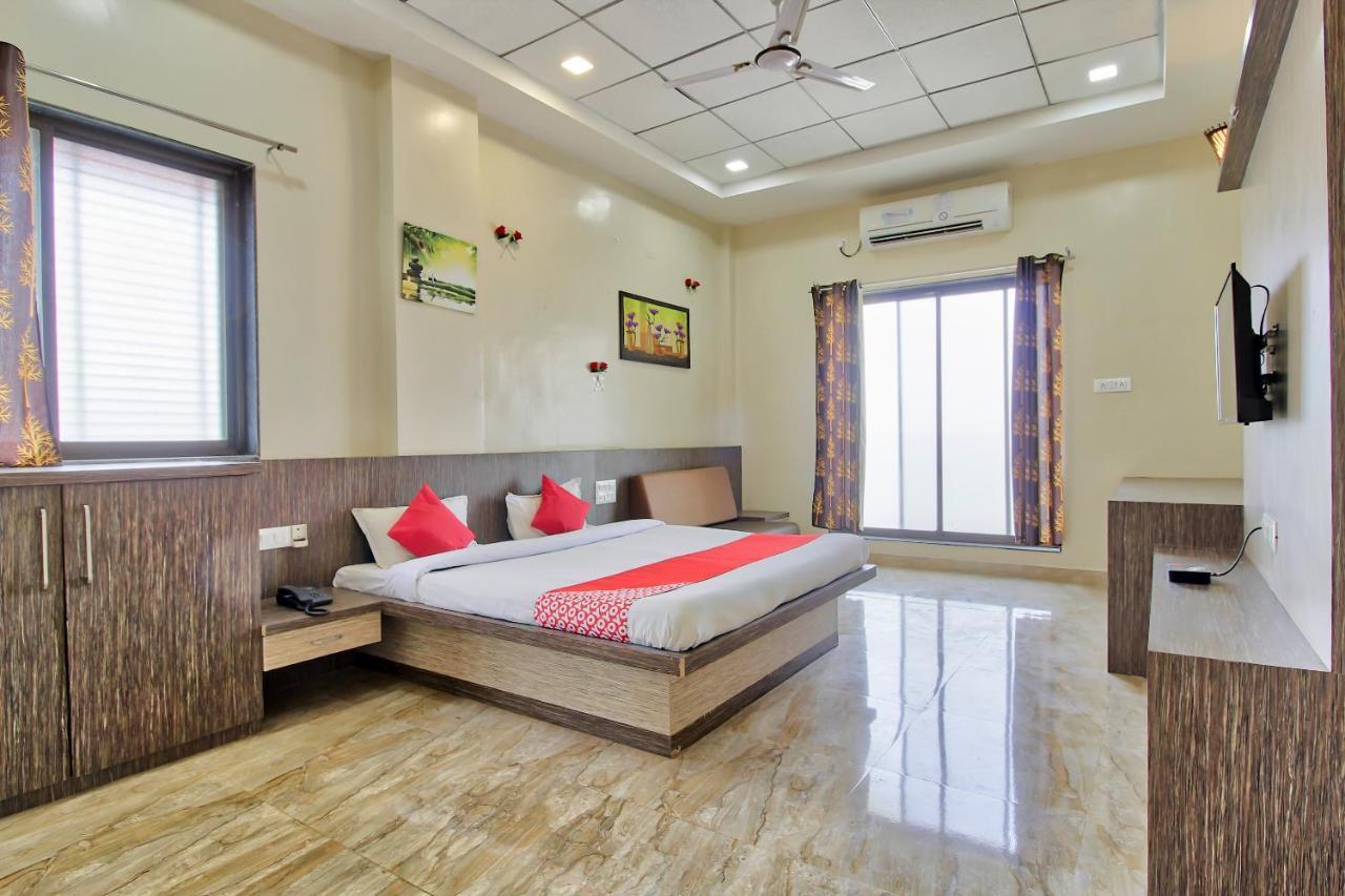 Oyo 61311 Maharaja Agrasen Resort And Lodging Buldhana Exterior foto